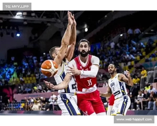 比塔泽14分6板3助表现出色但因违体犯规离场引发关注